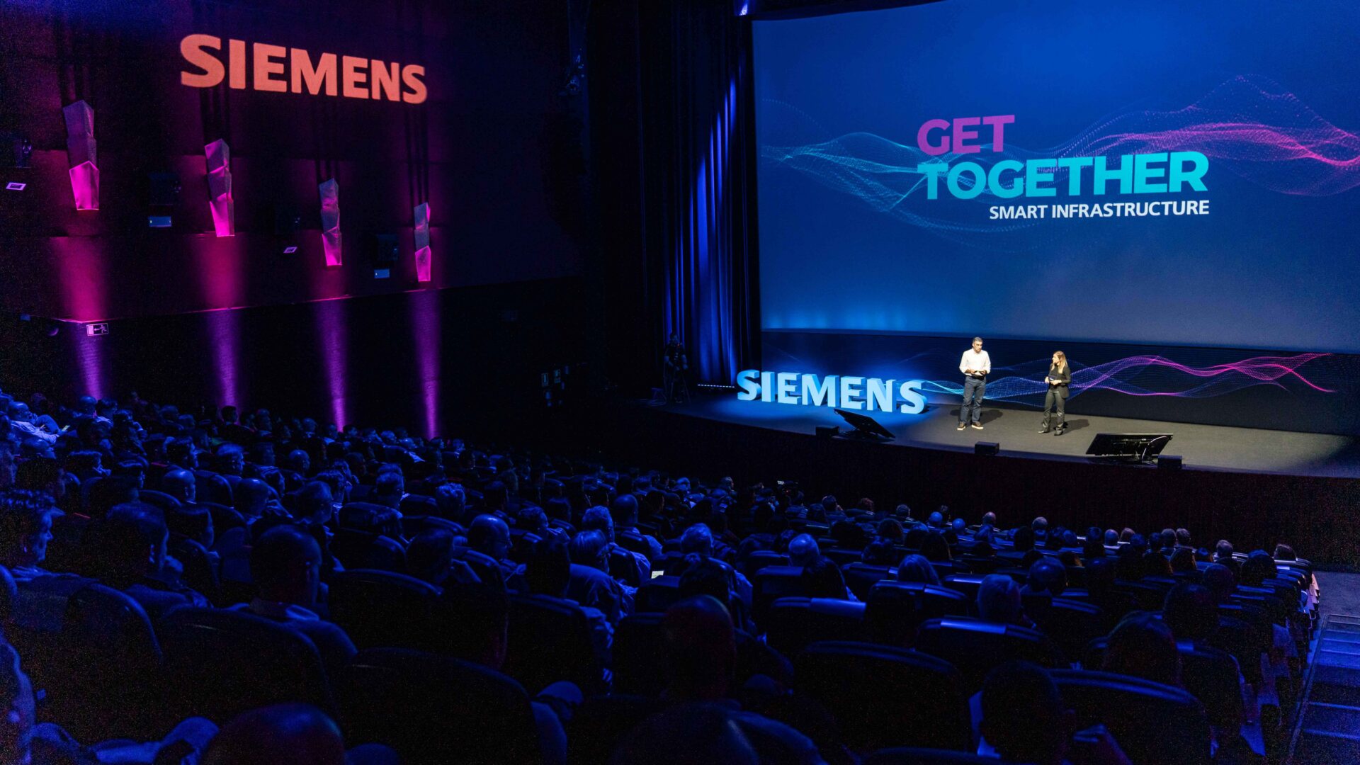 SIEMENS SMART INFRASTRUCTURE